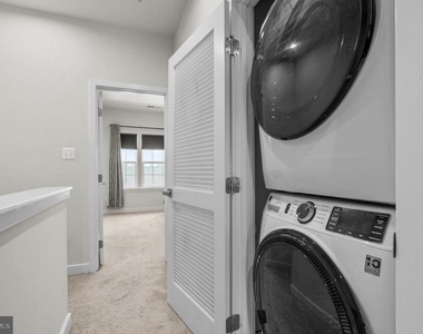 6636 Ballenger Run Boulevard - Photo Thumbnail 15