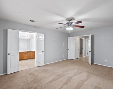 1514 Royce Ln - Photo Thumbnail 13