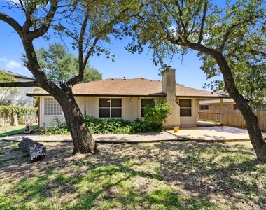 1514 Royce Ln - Photo Thumbnail 24