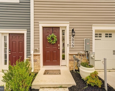 5059 Silver Oak Drive - Photo Thumbnail 1