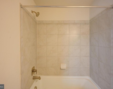 5059 Silver Oak Drive - Photo Thumbnail 14