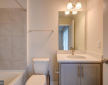 5059 Silver Oak Drive - Photo Thumbnail 13