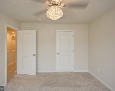 5059 Silver Oak Drive - Photo Thumbnail 29