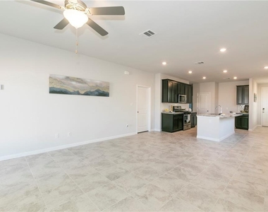 108 Otella St - Photo Thumbnail 5
