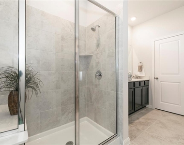 108 Otella St - Photo Thumbnail 10