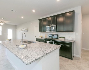 108 Otella St - Photo Thumbnail 3