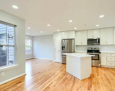 9863 Decatur Road - Photo Thumbnail 11