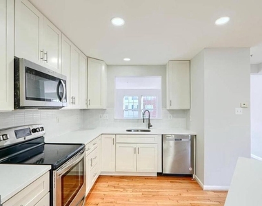 9863 Decatur Road - Photo Thumbnail 16