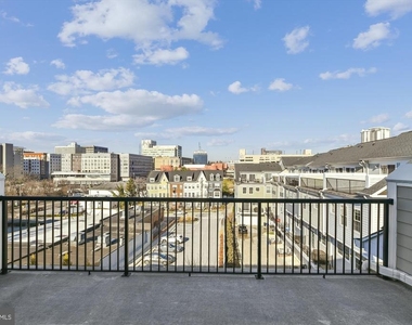 67 Linden Place - Photo Thumbnail 22