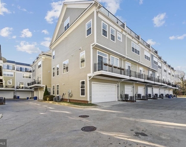 67 Linden Place - Photo Thumbnail 23
