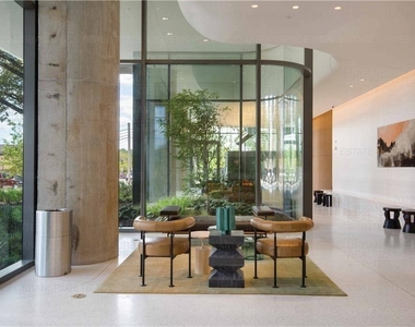 44 East Ave - Photo Thumbnail 10