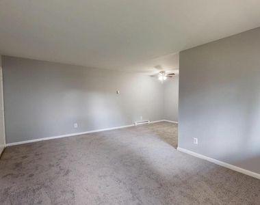 3905 Parkview Avenue - Photo Thumbnail 2