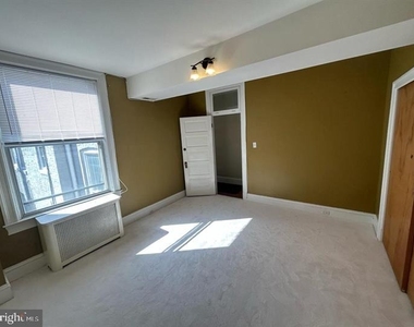 105 E West Street - Photo Thumbnail 27