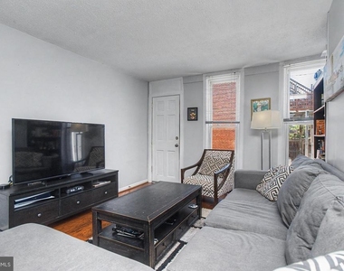 1303 Clarkson Street - Photo Thumbnail 5