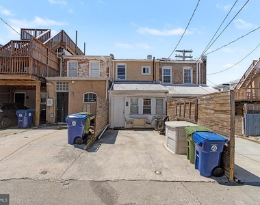 1303 Clarkson Street - Photo Thumbnail 35