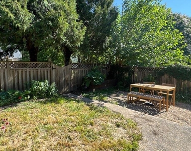 432 Kenneth Square - Photo Thumbnail 23