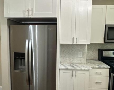 432 Kenneth Square - Photo Thumbnail 9