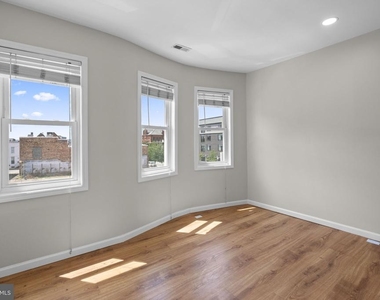 1305 Light Street - Photo Thumbnail 25