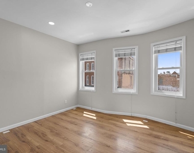 1305 Light Street - Photo Thumbnail 24