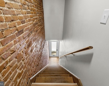 1305 Light Street - Photo Thumbnail 3