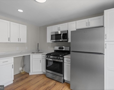 1305 Light Street - Photo Thumbnail 16
