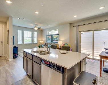 7702 Dylan Dr - Photo Thumbnail 7
