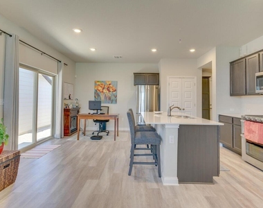 7702 Dylan Dr - Photo Thumbnail 1