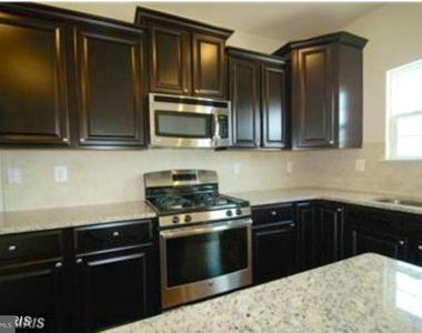 1818 Encore Terrace - Photo Thumbnail 3