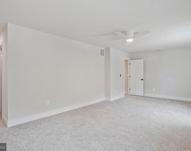 1316 Juniper Street - Photo Thumbnail 18