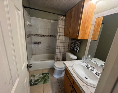 2510 San Gabriel St - Photo Thumbnail 15