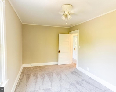3 Elliott Road - Photo Thumbnail 15