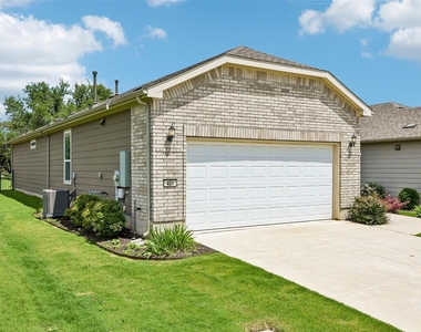 401 Yorktown St - Photo Thumbnail 36