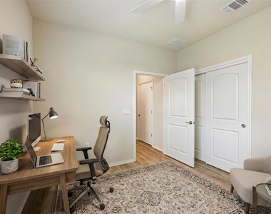 401 Yorktown St - Photo Thumbnail 25