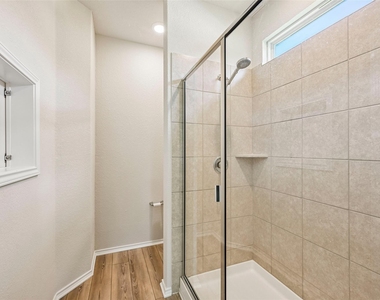 401 Yorktown St - Photo Thumbnail 21