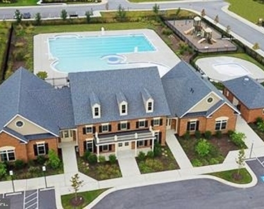 2657 Richmond Way - Photo Thumbnail 40