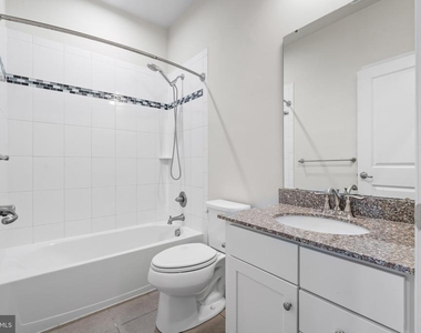 2657 Richmond Way - Photo Thumbnail 33