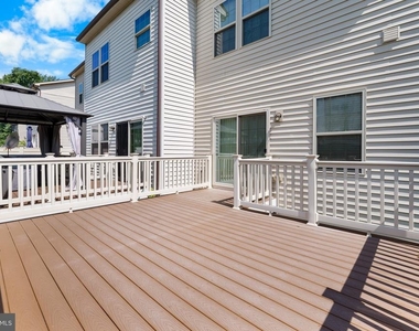 2657 Richmond Way - Photo Thumbnail 17