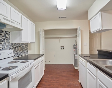 23393 Nameless Rd - Photo Thumbnail 11