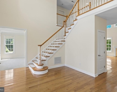 29115 Finch Lane - Photo Thumbnail 1