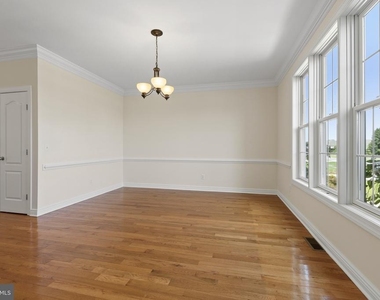 29115 Finch Lane - Photo Thumbnail 5
