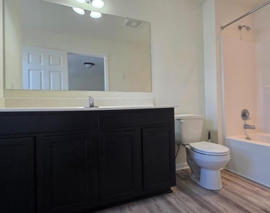 47 Tyndall Trail - Photo Thumbnail 33