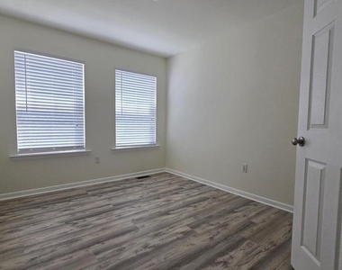 47 Tyndall Trail - Photo Thumbnail 44