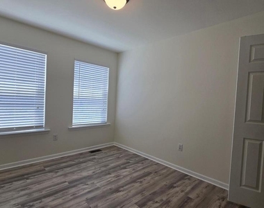 47 Tyndall Trail - Photo Thumbnail 47