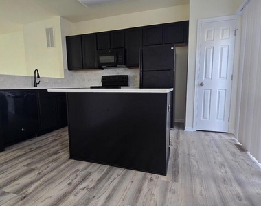 47 Tyndall Trail - Photo Thumbnail 22