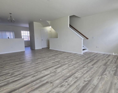 47 Tyndall Trail - Photo Thumbnail 16