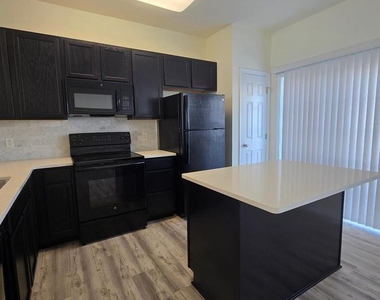 47 Tyndall Trail - Photo Thumbnail 20