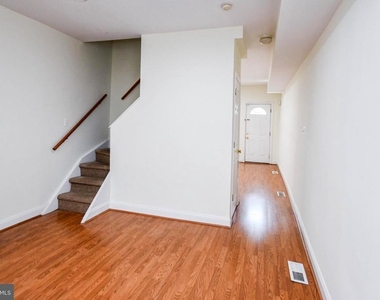 1651 Gales Street Ne - Photo Thumbnail 7
