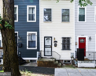 1651 Gales Street Ne - Photo Thumbnail 1