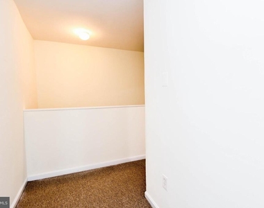 1651 Gales Street Ne - Photo Thumbnail 28