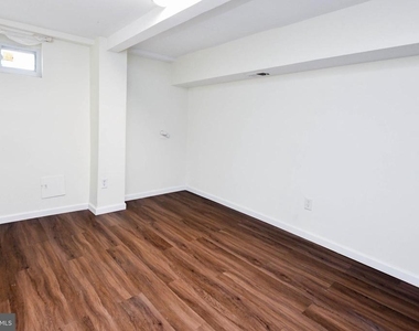 1651 Gales Street Ne - Photo Thumbnail 30